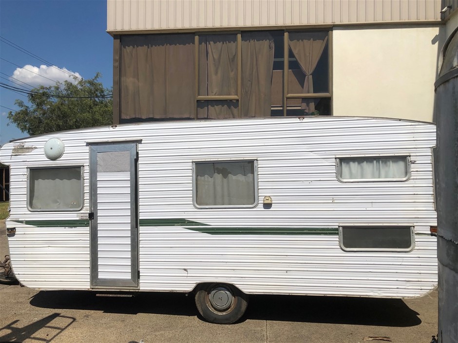 Caravan Transport